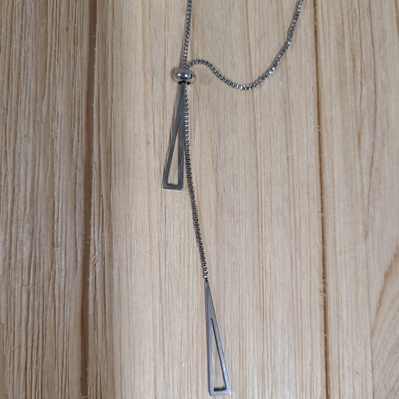 ๐๐NEW๐๐BEAUTIFUL!! STAINLESS STEEL Y Lariat Necklace in SILVER ๐๐ - Picture 12 of 15